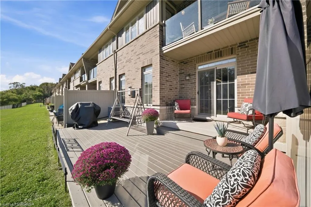 80 Willow Street #11