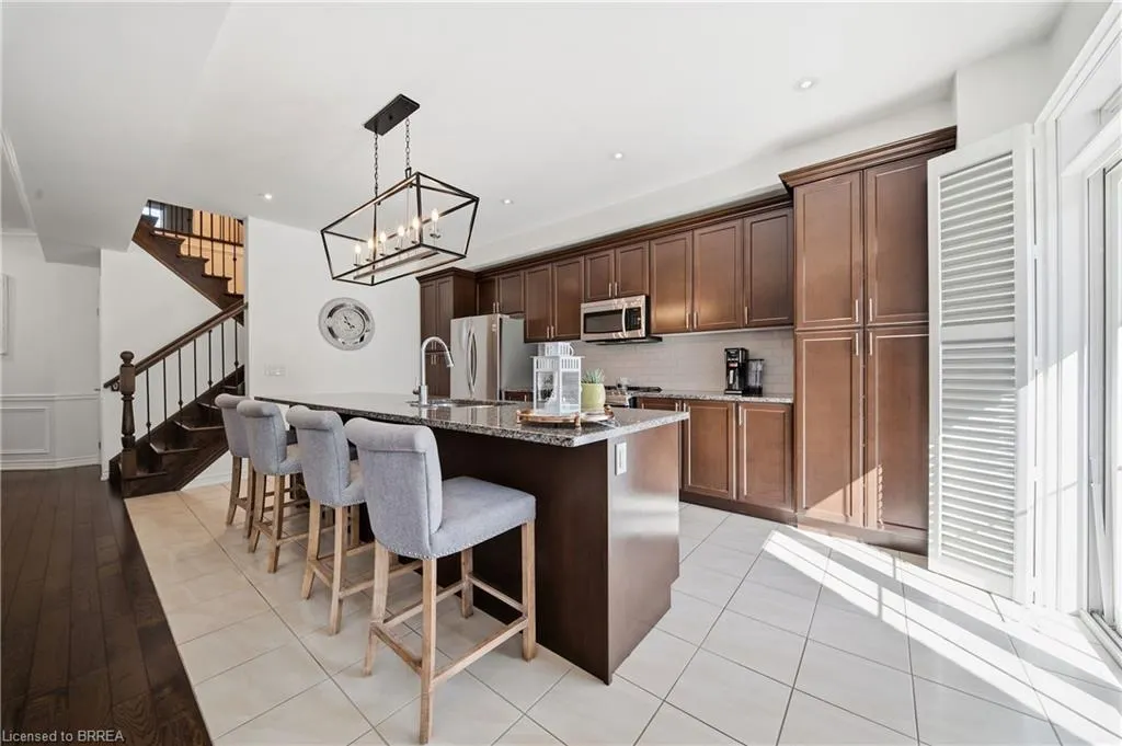 80 Willow Street #11