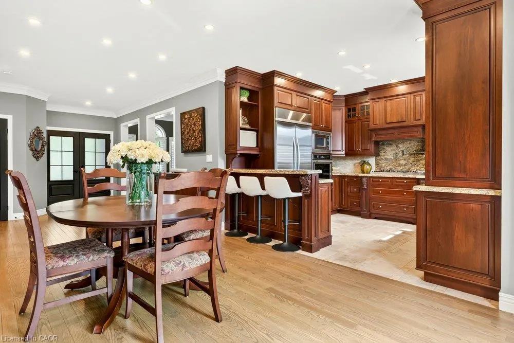 55 Chianti Crescent