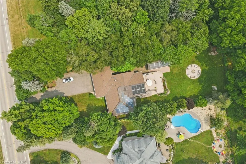 410 Avenue Road