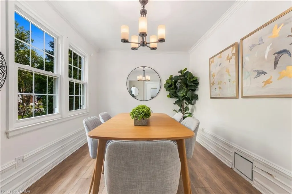 40 Valleyview Drive