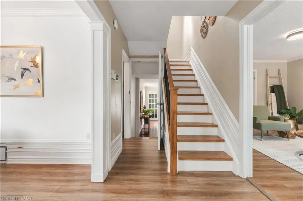 40 Valleyview Drive