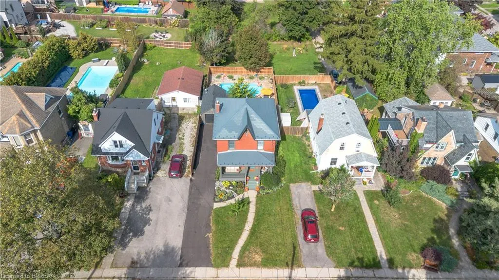 17 Alexander Avenue