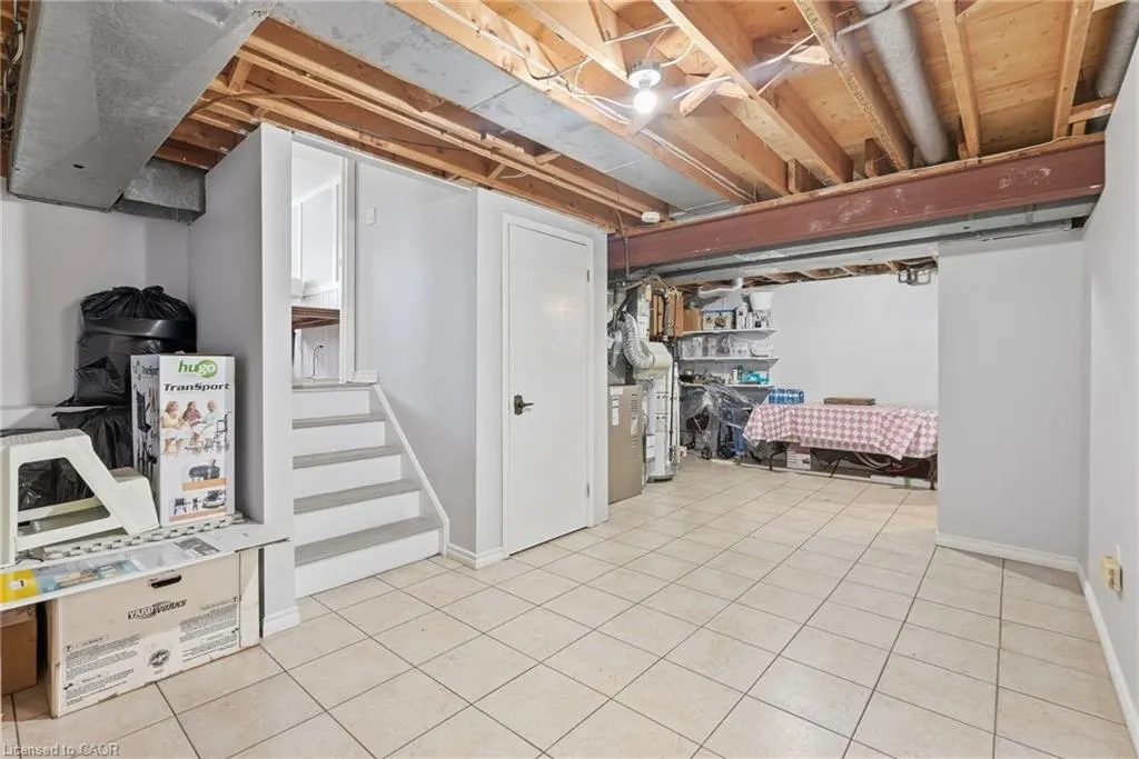 10 Audubon Street N