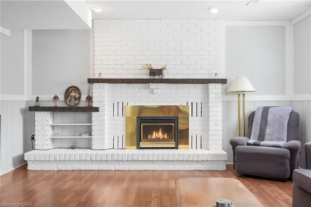 10 Audubon Street N