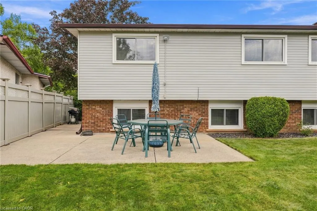 10 Audubon Street N