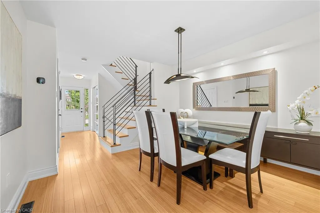 2495 Wooden Hill Circle