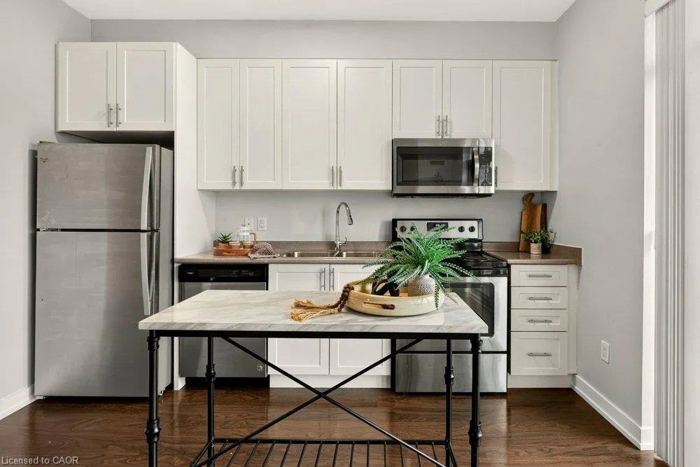 2486 Old Bronte Road #701