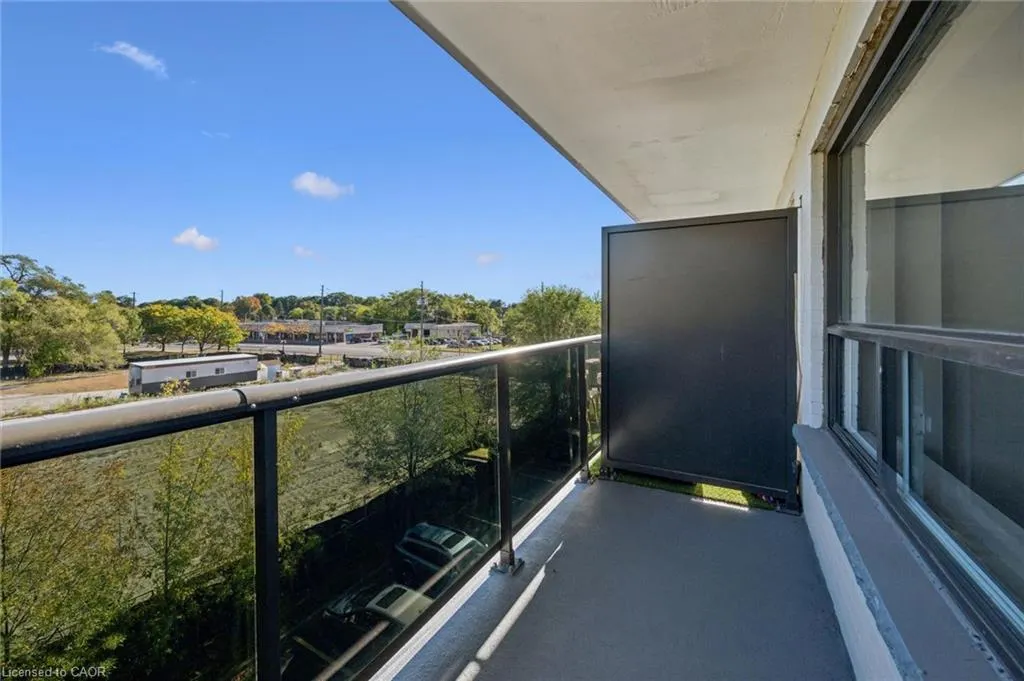 2411 New Street #405