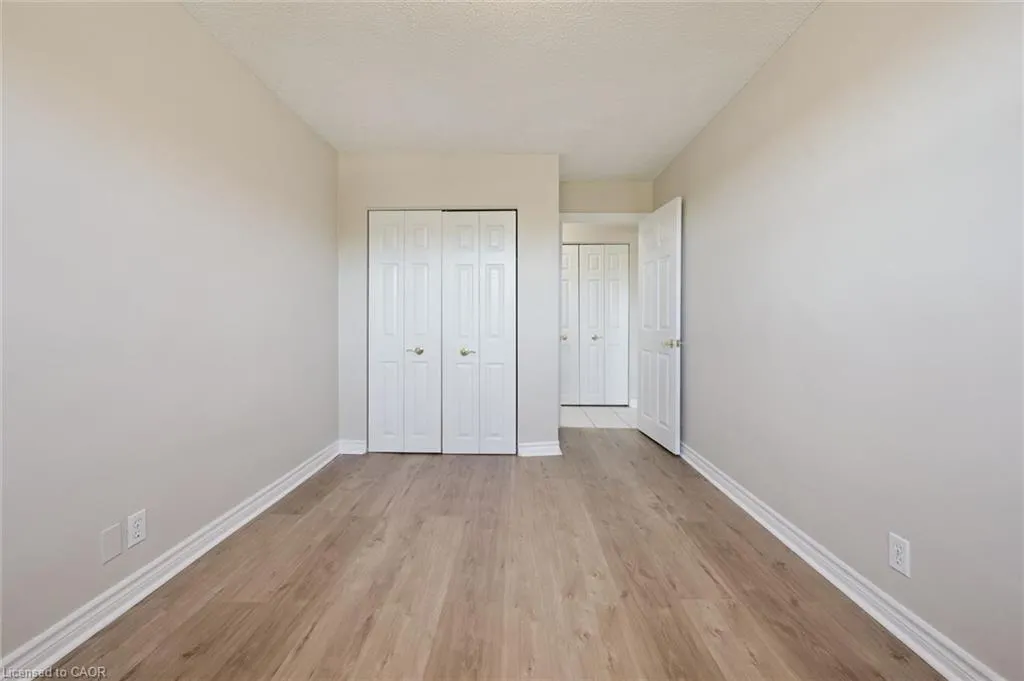 2411 New Street #405