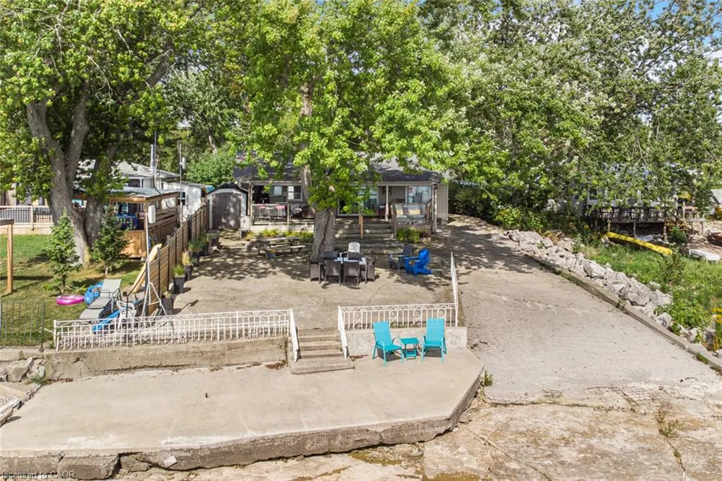 82 Evans Point Lane