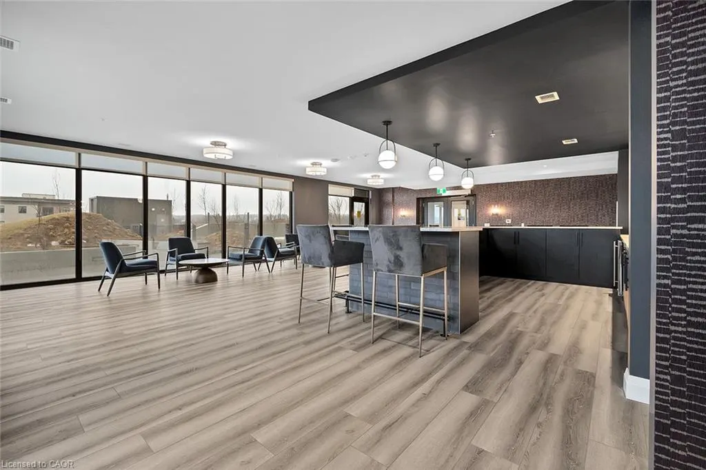15 Glebe Street #1414
