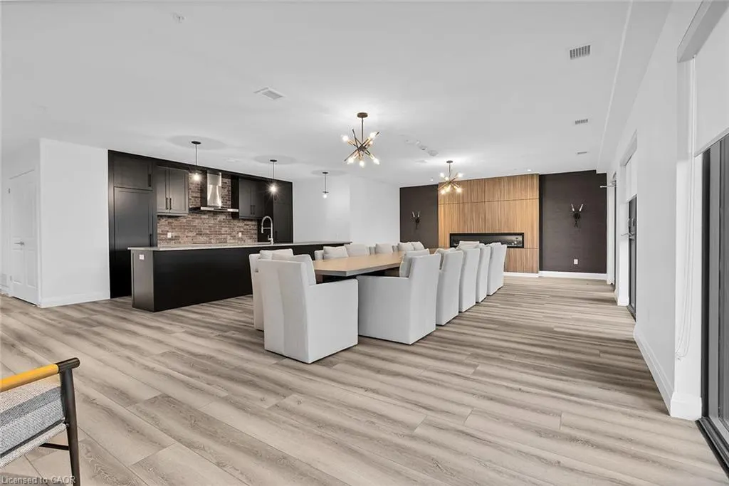 15 Glebe Street #1414