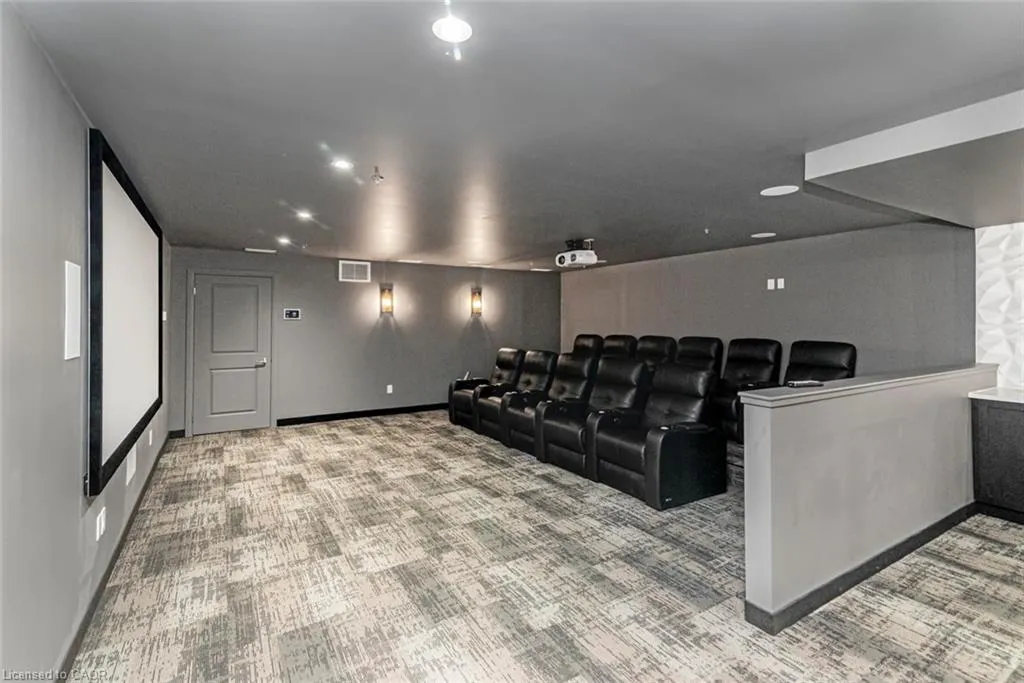 153 Wilson Street W #105