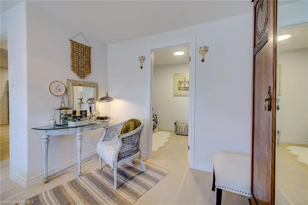 29 Schuyler Street #52