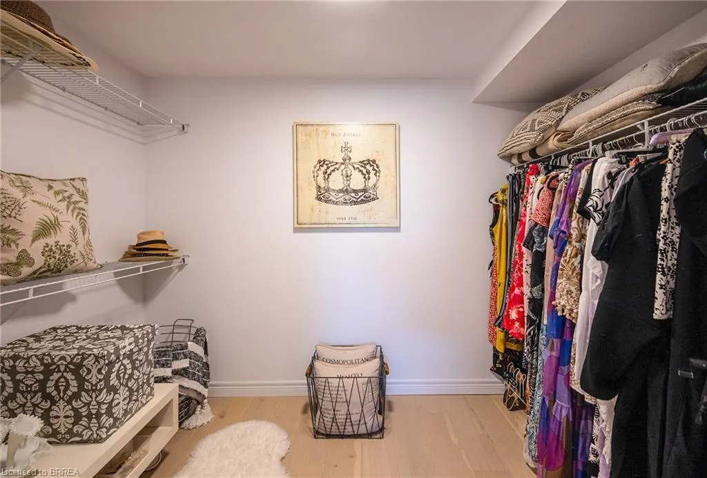 29 Schuyler Street #52