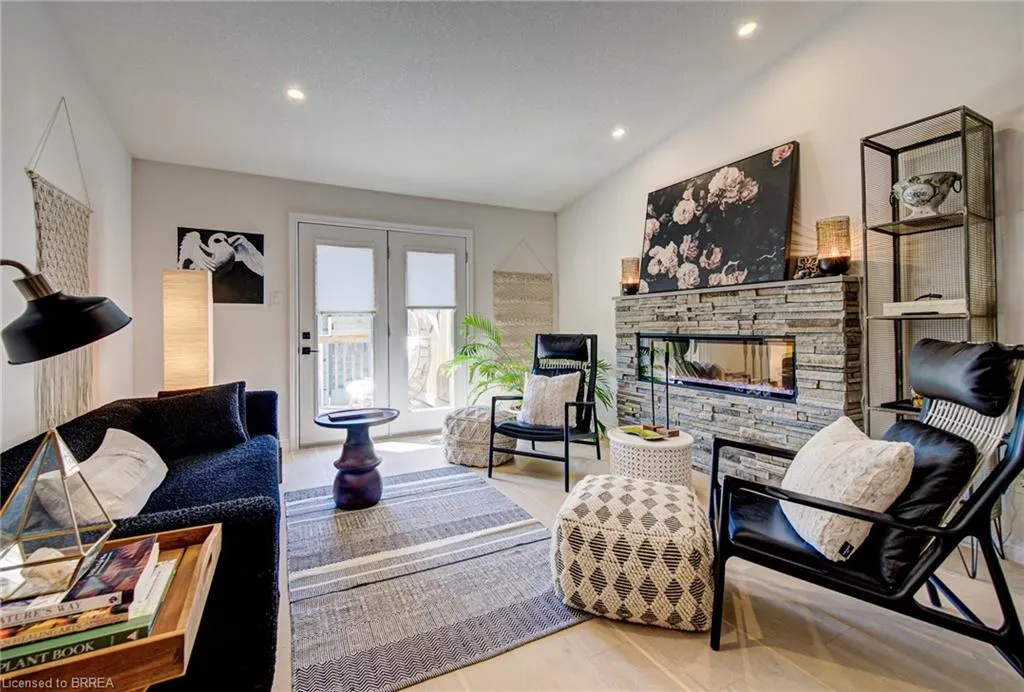 29 Schuyler Street #52