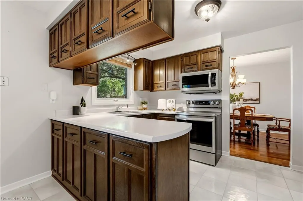 6888 Barrisdale Drive