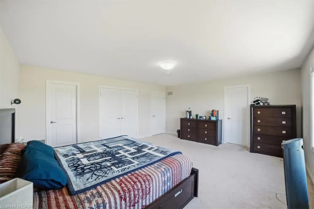 15 Moriarity Drive