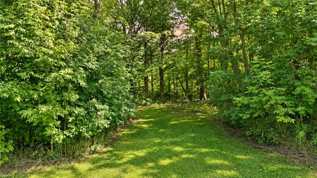 130 Concession 5 Road E