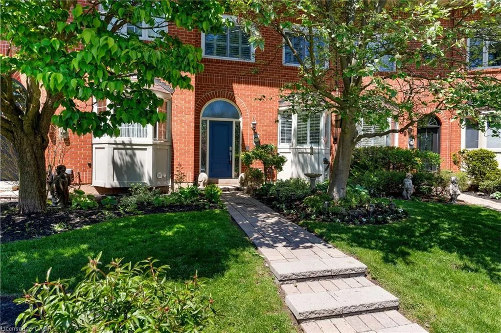 68 Tradewind Drive