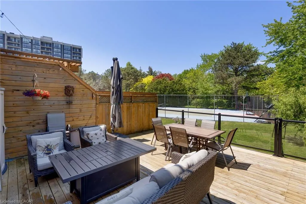 68 Tradewind Drive