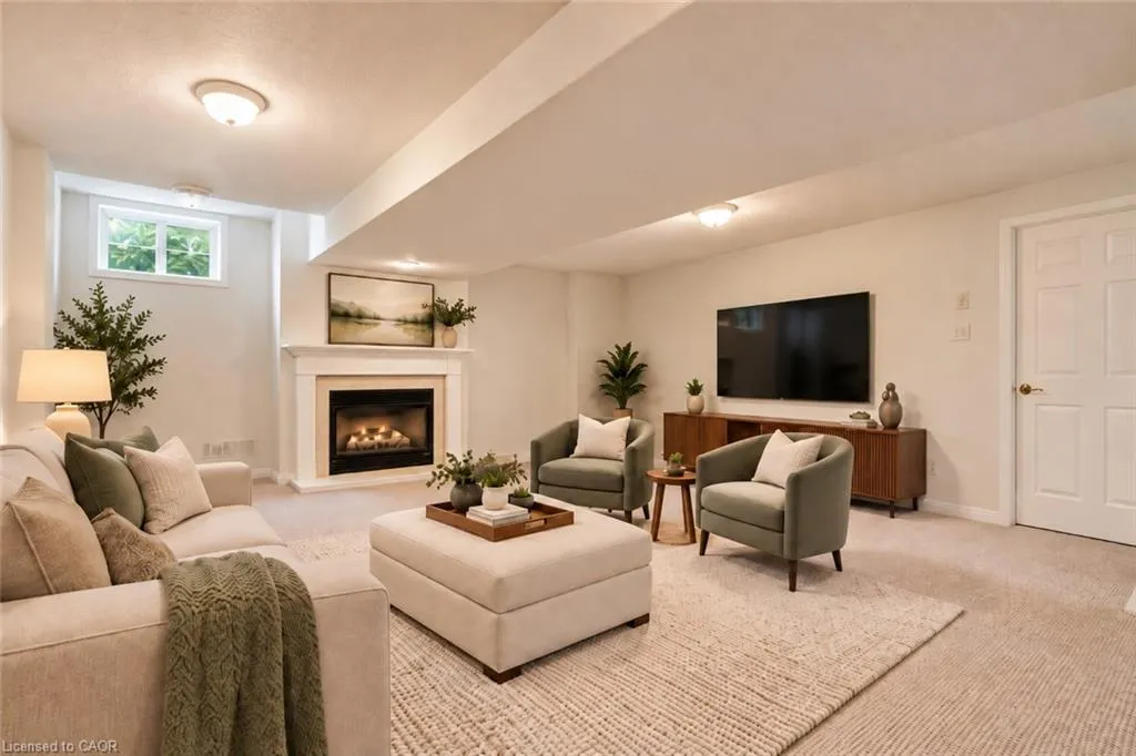 461 Columbia Street W #26