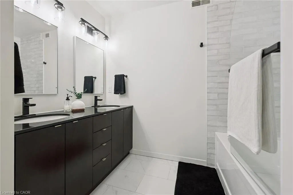 85 Spruce Street #103
