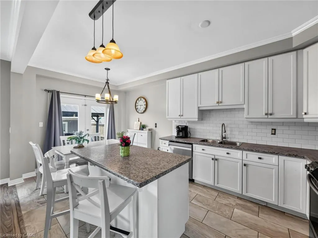 3 Hitching Post Ridge