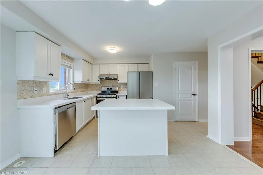 2418 Adamvale Crescent