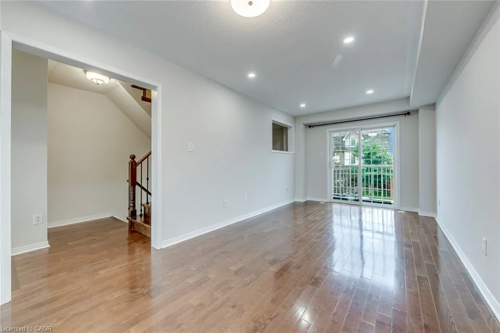 2418 Adamvale Crescent