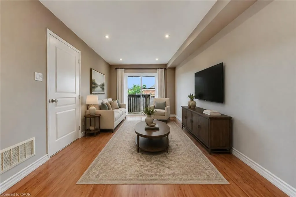 2418 Adamvale Crescent
