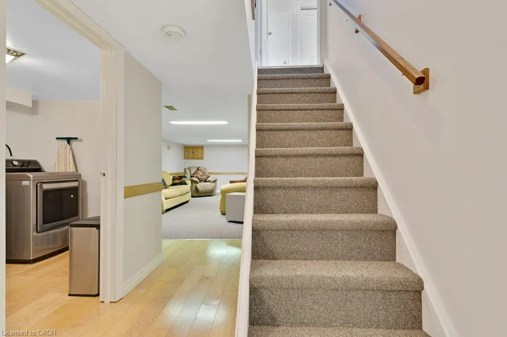 52 Third Avenue