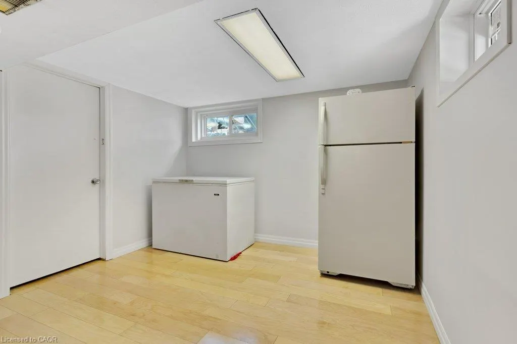 52 Third Avenue