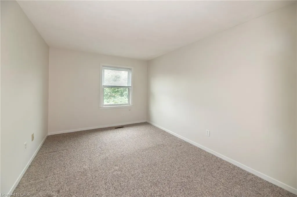 1066 Runnymead Crescent