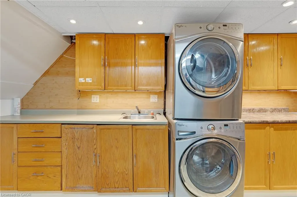 375 Holiday Inn Drive #28