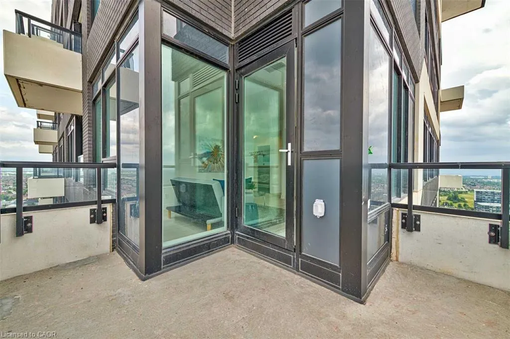297 Oak Walk Drive #2204