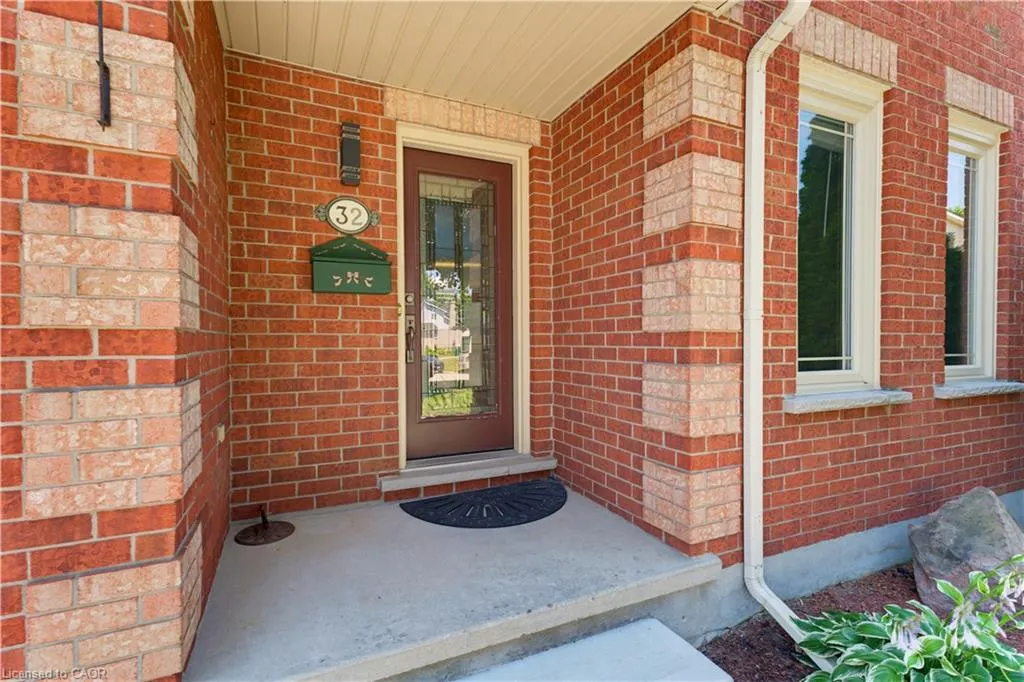 32 Stonehaven Place