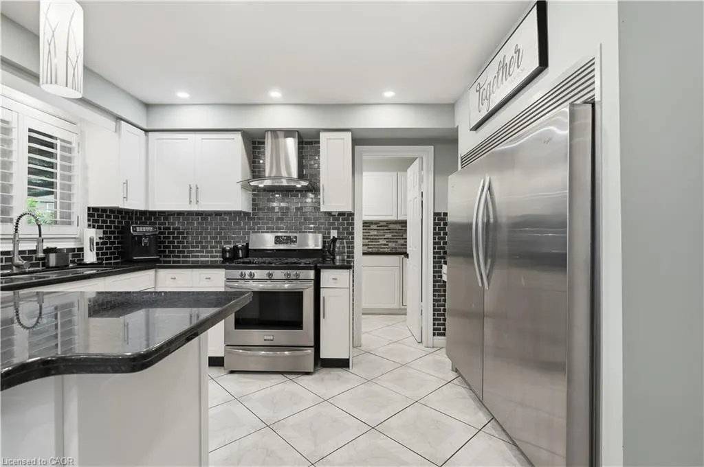 35 Lido Drive