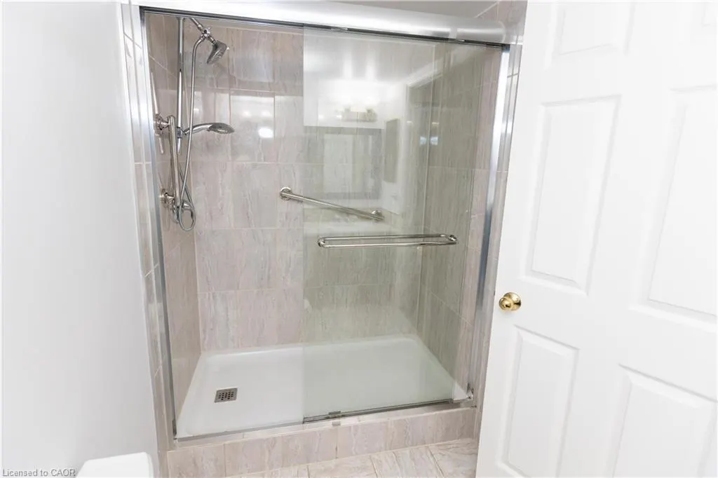 150 Wilson Street W #116