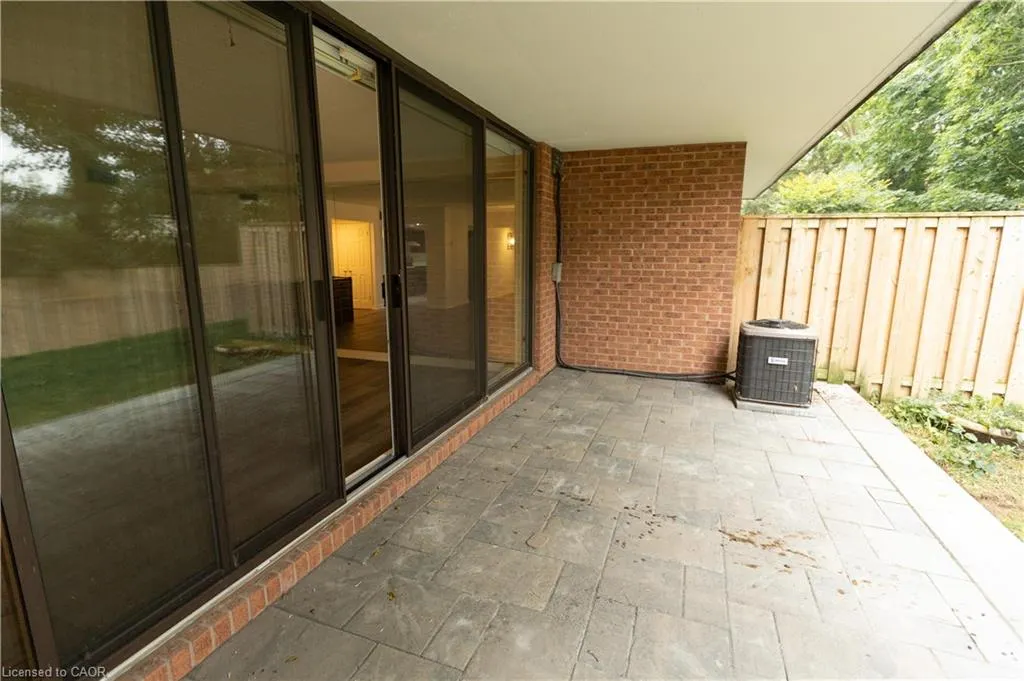 150 Wilson Street W #116