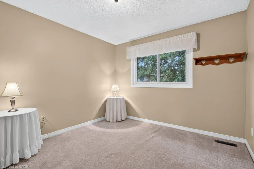 2 Royalwood Court #20