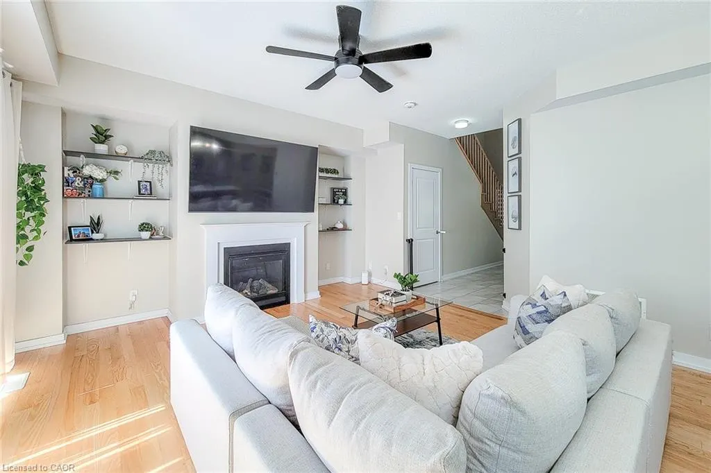3 Trailside Drive