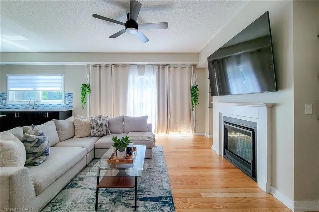 3 Trailside Drive