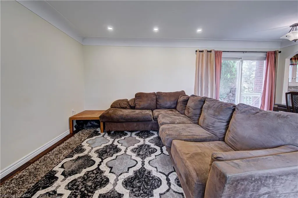 3160 Binbrook Road