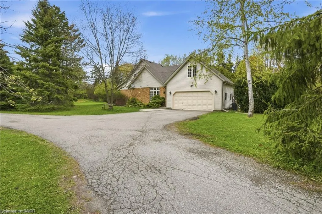 2000 15 Side Road