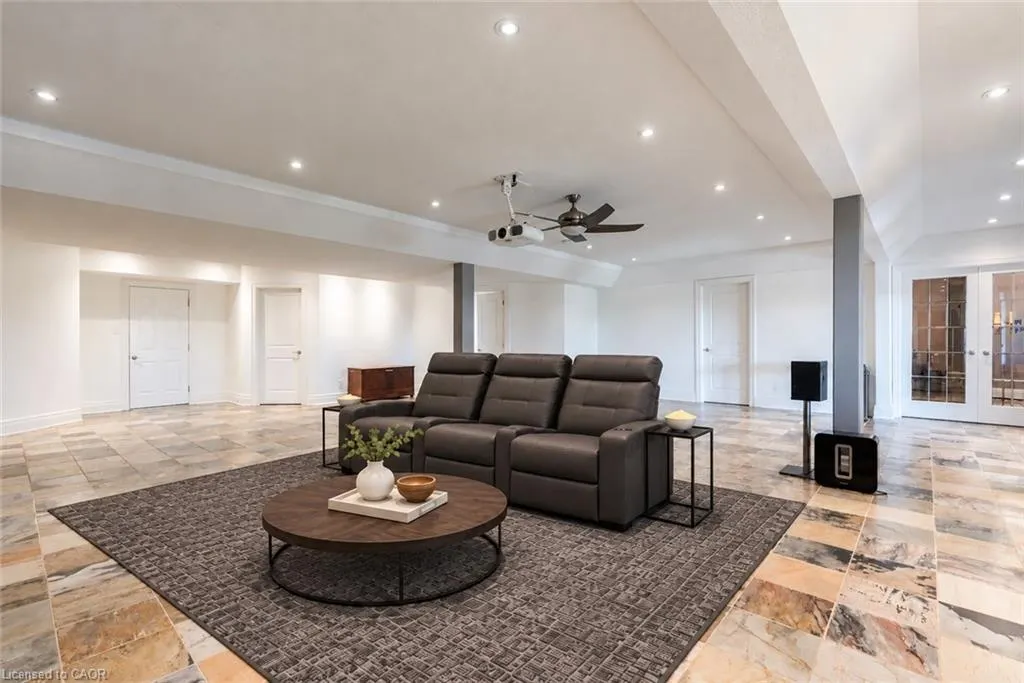 125 Stokes Trail