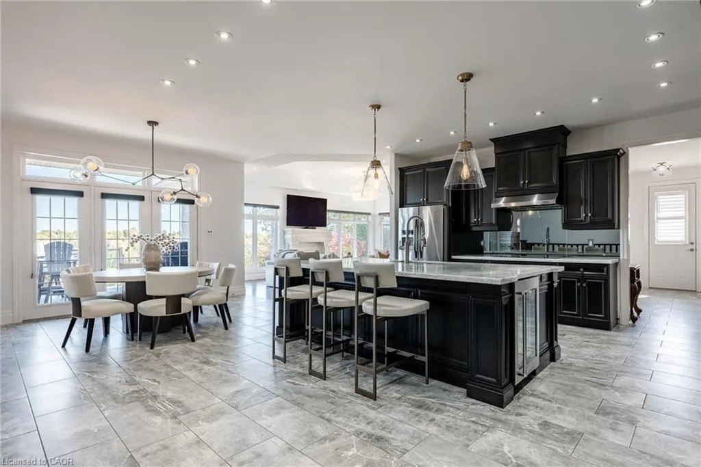 125 Stokes Trail