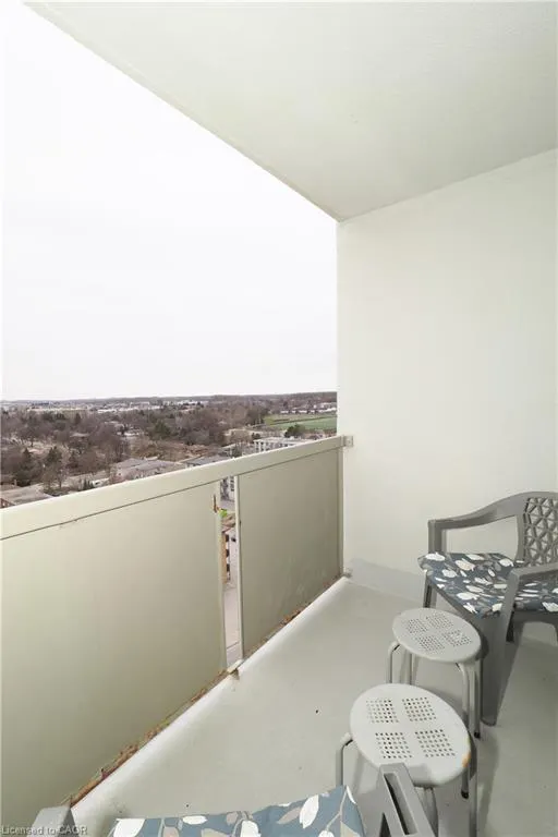375 King Street N #1105