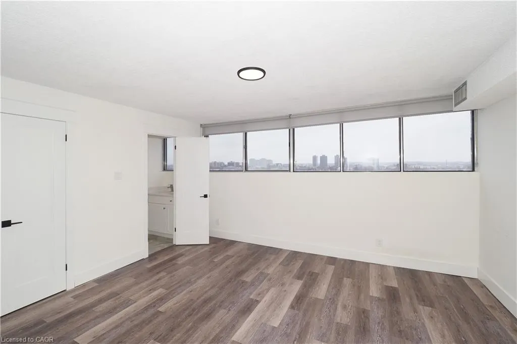 375 King Street N #1105
